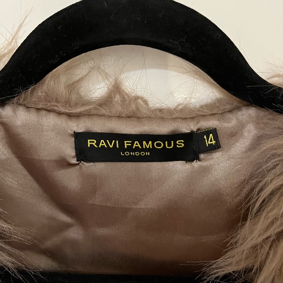 Faux fur vest - Picture 2 of 3